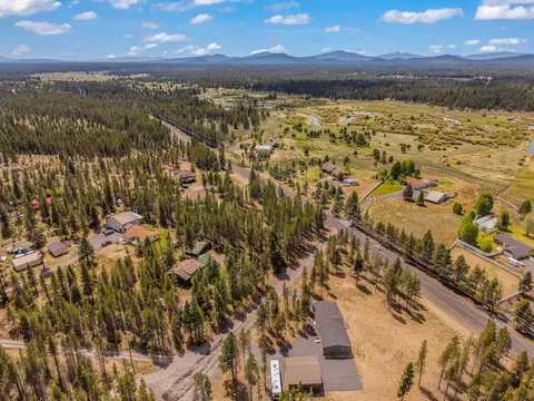 View/Area - 16765 Pine Pl, La Pine, OR 97739 photo 3 of 4