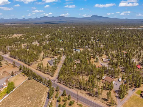 View/Area - 16765 Pine Pl, La Pine, OR 97739 photo 1 of 4