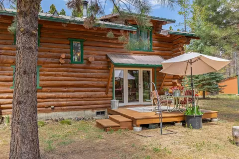 Exterior - 16765 Pine Pl, La Pine, OR 97739 photo 3 of 10