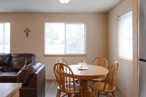 Dining - 20085 Sally Ct, Bend, OR 97702 photo 1 of 1