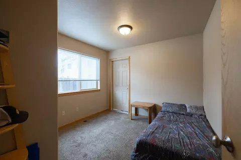 Bedroom - 20085 Sally Ct, Bend, OR 97702 photo 1 of 4