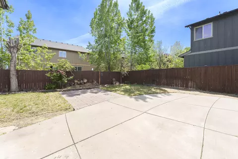 Exterior - 21189 Ritz Pl, Bend, OR 97702 photo 2 of 6