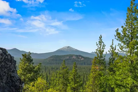 View/Area - 54655 Jack Pine Rd, Bend, OR 97707 photo 1 of 6