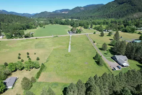 0 Junction Rd, Glendale, OR 97442 photo 7