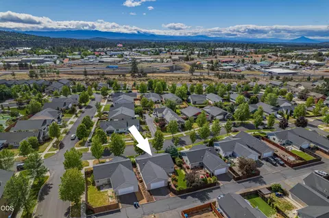 View/Area - 63172 Lancaster St, Bend, OR 97701 photo 3 of 8