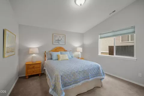 Bedroom - 63172 Lancaster St, Bend, OR 97701 photo 1 of 10