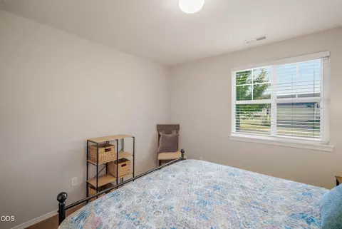 Bedroom - 63172 Lancaster St, Bend, OR 97701 photo 6 of 10