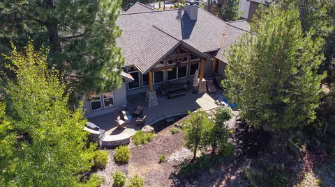 Exterior - 56689 Dancing Rock Loop, Bend, OR 97707 photo 6 of 7