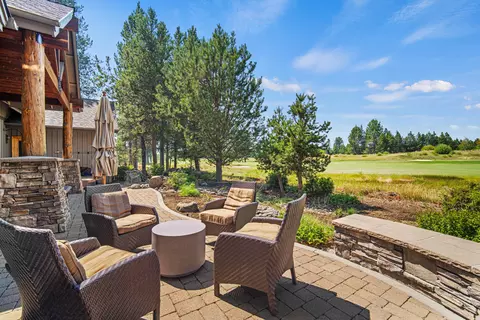 Exterior - 56689 Dancing Rock Loop, Bend, OR 97707 photo 3 of 7