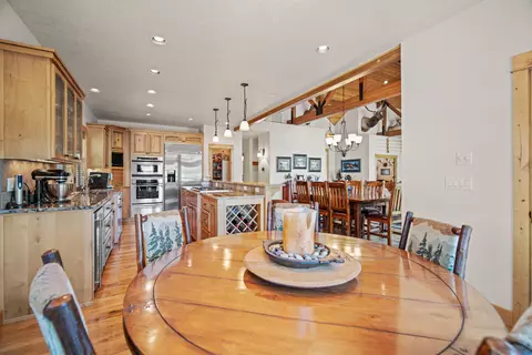 Dining - 56689 Dancing Rock Loop, Bend, OR 97707 photo 3 of 3