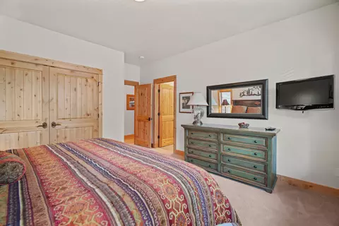Bedroom - 56689 Dancing Rock Loop, Bend, OR 97707 photo 6 of 7