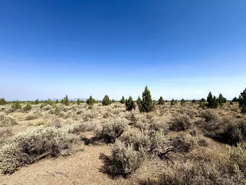 1145 SE Oak Ln, Prineville, OR 97754