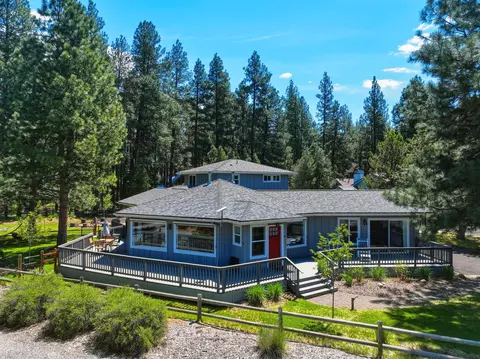 26334 SW Metolius Meadows Dr, Camp Sherman, OR 97730