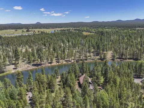 View/Area - 56446 Eclipse Dr, Bend, OR 97707 photo 5 of 6