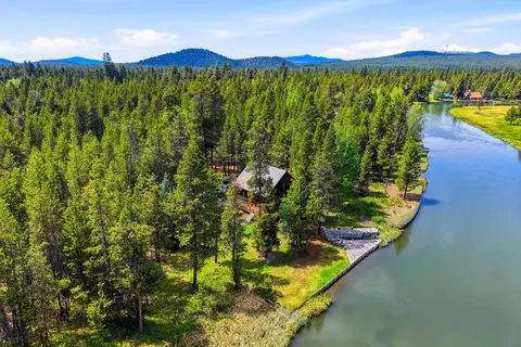 56446 Eclipse Dr, Bend, OR 97707