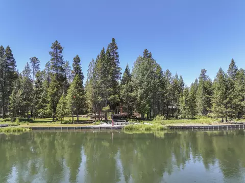 View/Area - 56446 Eclipse Dr, Bend, OR 97707 photo 6 of 6