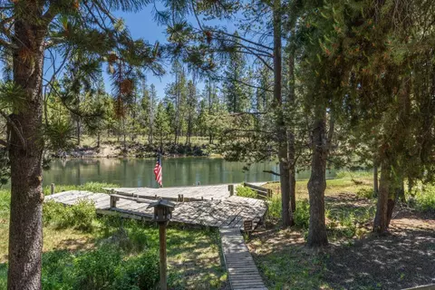 View/Area - 56446 Eclipse Dr, Bend, OR 97707 photo 3 of 6