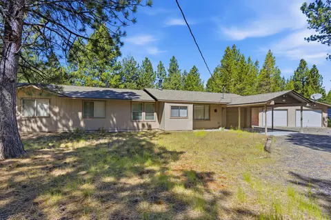 Exterior - 50868 Doe Loop, La Pine, OR 97739 photo 4 of 14