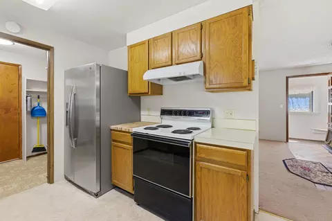 Kitchen - 50868 Doe Loop, La Pine, OR 97739 photo 3 of 3