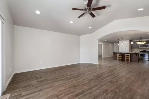 Living - 21189 Capella, Bend, OR 97702 photo 4 of 4
