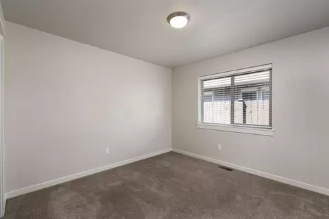 Bedroom - 21189 Capella, Bend, OR 97702 photo 3 of 5