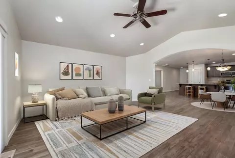 Living - 21189 Capella, Bend, OR 97702 photo 5 of 5