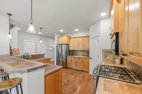 Kitchen - 60320 Sage Stone Loop, Bend, OR 97702 photo 1 of 4
