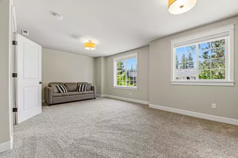 Bedroom - 60320 Sage Stone Loop, Bend, OR 97702 photo 9 of 10