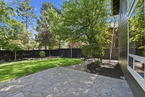 Exterior - 60320 Sage Stone Loop, Bend, OR 97702 photo 4 of 14