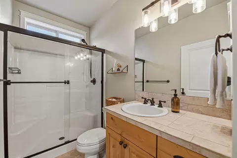 Bath - 60320 Sage Stone Loop, Bend, OR 97702 photo 1 of 9