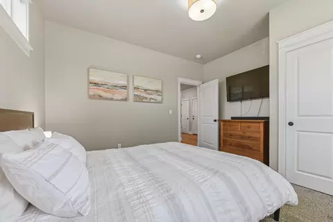 Bedroom - 60320 Sage Stone Loop, Bend, OR 97702 photo 2 of 10