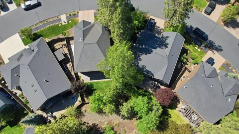 View/Area - 60320 Sage Stone Loop, Bend, OR 97702 photo 5 of 5
