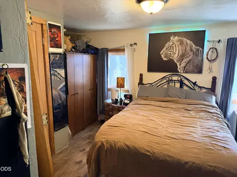 Bedroom - 862 NE 8th St, Bend, OR 97701 photo 3 of 3