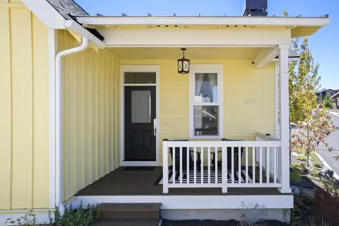 2771 NW High Lakes Loop, Bend, OR 97703 photo 4