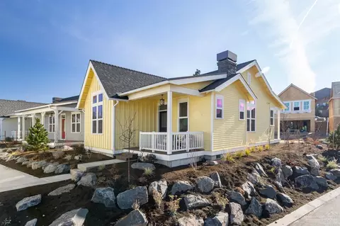 2771 NW High Lakes Loop, Bend, OR 97703