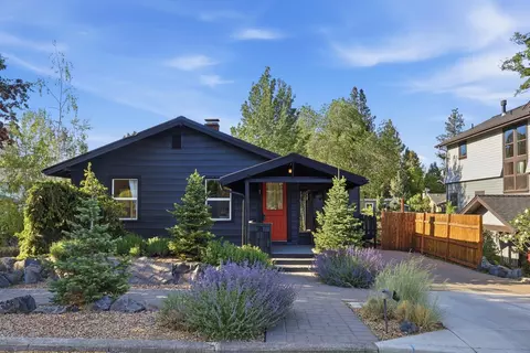 1124 NW Baltimore Ave, Bend, OR 97703