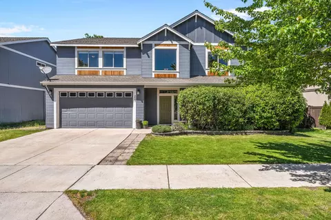 2847 SW Indian Pl, Redmond, OR 97756
