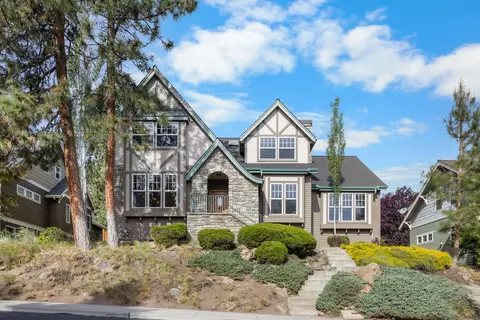 3281 NW Bungalow Dr, Bend, OR 97703