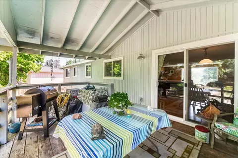 Exterior - 4093 Old Upton Rd, Central Point, OR 97502 photo 5 of 8