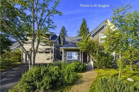 563 Rock St, Ashland, OR 97520