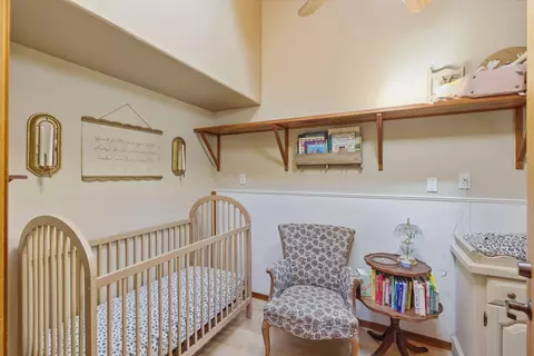 Bedroom - 856 Greentree Loop, Grants Pass, OR 97527 photo 2 of 4