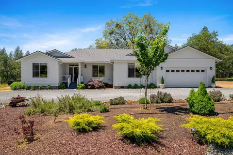 3151 Camp Joy Rd, Grants Pass, OR 97526