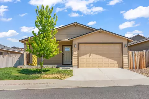 951 SE Maliah Ave, Madras, OR 97741