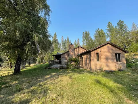 780 Covered Bridge Rd, Rogue River, OR 97537