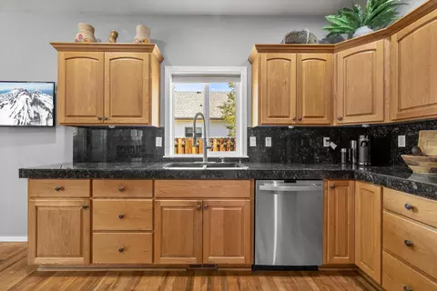 253 SE Soft Tail Dr, Bend, OR 97702 photo 15