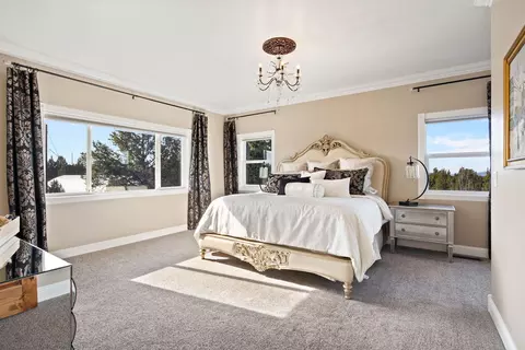 Bedroom - 61935 Ten Barr Ranch Rd, Bend, OR 97701 photo 1 of 4