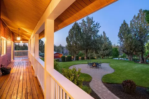 Exterior - 61935 Ten Barr Ranch Rd, Bend, OR 97701 photo 15 of 16