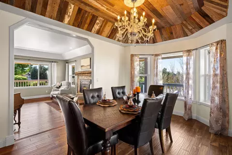 Dining - 61935 Ten Barr Ranch Rd, Bend, OR 97701 photo 1 of 2