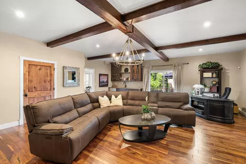Living - 61935 Ten Barr Ranch Rd, Bend, OR 97701 photo 1 of 2