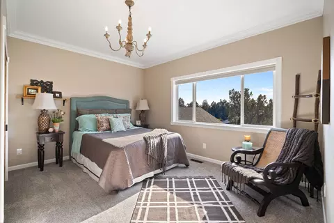 Bedroom - 61935 Ten Barr Ranch Rd, Bend, OR 97701 photo 4 of 4
